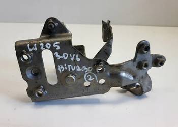 Mercedes W205 3.0 V6 UCHWYT MOCOWANIE A2760701640