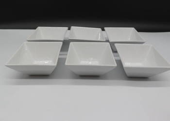 Zestaw 6 Kwadratowych Salaterek Porcelanowych – MITTERTEICH BAVARIA