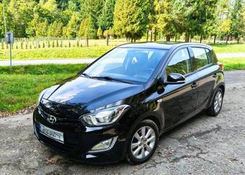 Ładny nie zgnity Hyundai po lifcie i20 z roku 2013 o przebiegu 150 tyś km.