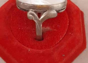 pierścionek srebrny z muszlą