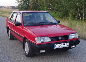 Polonez Atu 1.6 GLI Folia na siedzeniach/Niski przebieg/Centralny zamek/Aut