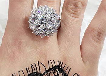 Pierścionek okazały, posrebrzany, rozmiar 20, nowy!