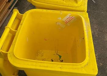 Kosz pojemnik kubeł na śmieci odpady