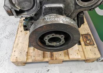 Tłumik drgań wału silnika John Deere CD6068 {RE505941}