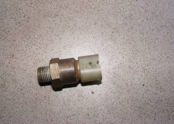 CZUJNIK WŁĄCZNIK WENTYLATORA BMW E30 E32 E34 E36 Z3