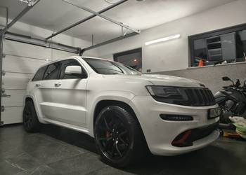 Jeep Grand Cherokee SRT 6.4 HEMI LPG Brembo 6 tłoczki panorama hak skóra