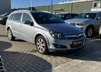 Opel Astra 2010
