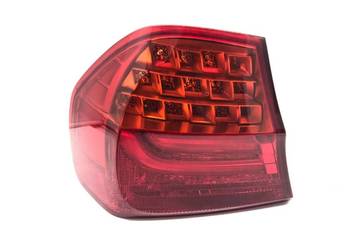 LAMPA TYŁ LEWA BMW E90 Hatchback 04-12 ŚWIATŁO TYLNA, LEWA