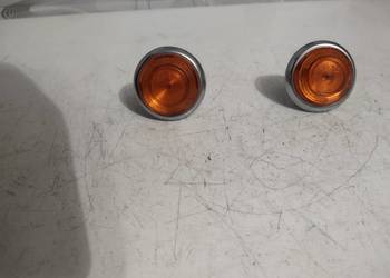 FIAT 125P LAMPKA BOCZNA KIERUNKU FABRYKA