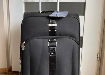 Nowa czarna elegancka porządna duża walizka na kółkach Luggagezone Germany