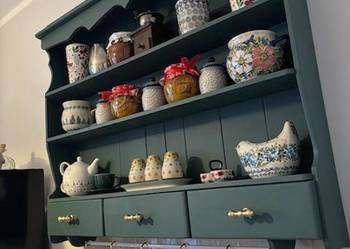 Rustykalne półki kuchenne