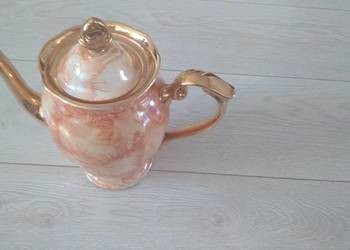 Sprzedam czajnik z porcelany nowy