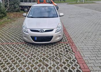 Hyundai i20 niski przebieg 97.500 km z 2010 roku