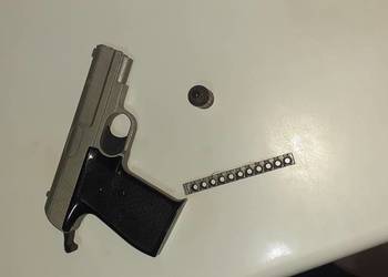 Pistolet  hukowy start 3