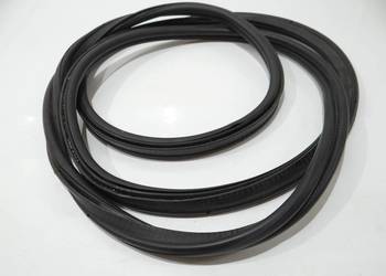 USZCZELKA KLAPY BAGAŻNIKA BMW X1 E84 2990124