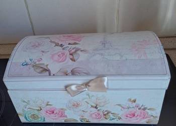 Szkatułka na biżuterię