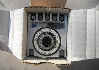 Dold ZR 720.61 Przekaźnik czasowy Nowy 115V 60Hz 2,5-50 sek.