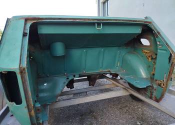 Fiat 126p nadkole wewnętrzne tył