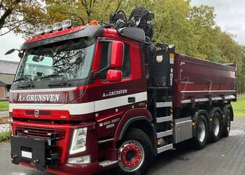 Wywrotka z dzwigiem 4 osiowa