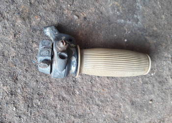 Komar mechanizm zmiany biegów.