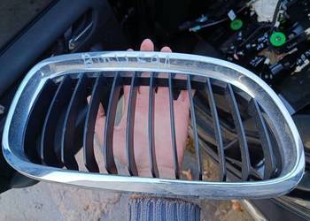 Kratka grill prawa BMW E 91