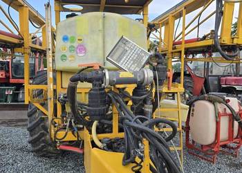 Opryskiwacz DUBEX ANH 2500 l