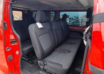 ZABUDOWA RENAULT TRAFIC III FOTELE PODSUFITKA