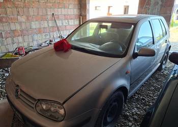 Sprzedam golfa 4 1.9 tdi 90KM