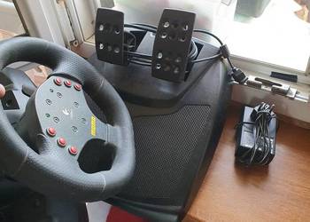 Kierownica logitech momo racing