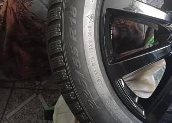 Kola  BMW X1U11z oponami zimowymi pirelli