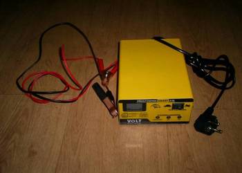 Prostownik akumulatorów  6V/12V 15A