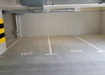 Wynajmę miejsce parkingowego garaż podziemny Wrocław Braniborska 52