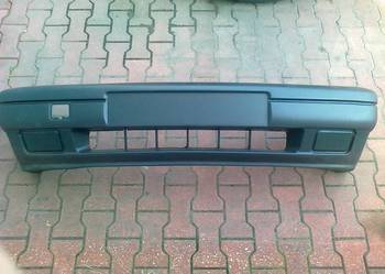 V-w Polo 90/94 zderzak przedni czarny nowy