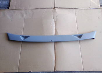 Mercedes W 108/109/111 przednie podszybie wlot powietrza