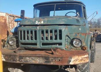 Ził 131 na części