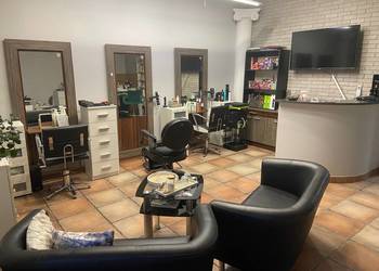 Stanowisko dla Barbera , Fryzjerki lub Manicurzystki