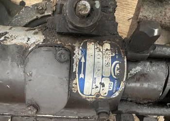 Fiat 780dt Fiat 8045 pompa paliwa , pompa oleju Balansery obudowa rozrządu