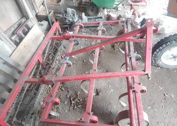 Kultywator z walkiem