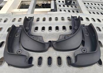 4 oryginalne chlapacze do Opel Corsa E 2014–2019