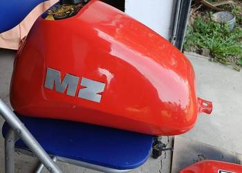 Zbiornik boczki mz etz 251