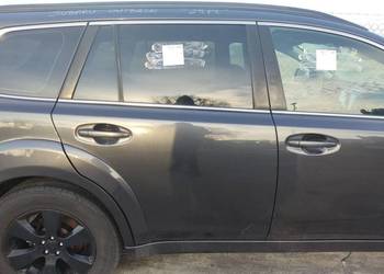 DRZWI PRAWE TYŁ SUBARU OUTBACK F3T