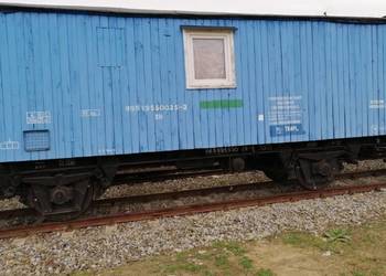 Firma sprzeda wagony towarowe i częśći