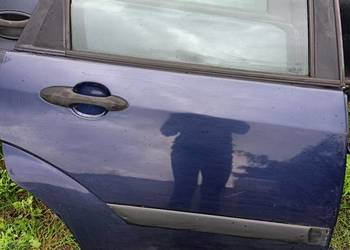 Drzwi prawy tył tylne Ford Focus MK1 kombi KO