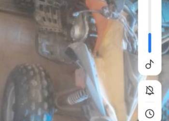 Sprzedam quada 110 bombarder w atrakcyjnej cenie 3000 do negocjacji