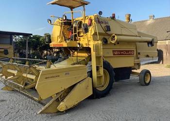 Kombajn new holland 8030