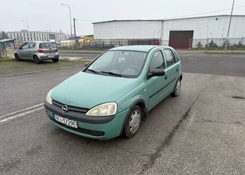 Opel Corsa C  2002 Rok 1.0 Benzyna Wspomaganie Airbag