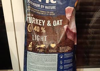 15kg karma sucha BRIT Light z indykiem. Zabawka GRATIS!