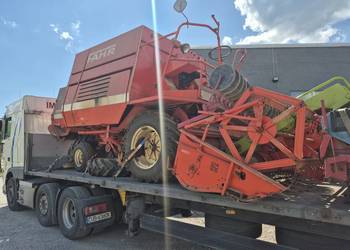 Kombajn zbożowy Fahr m750 z sieczkarnia