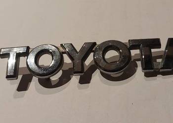 Znaczek emblemat napis klapy TOYOTA