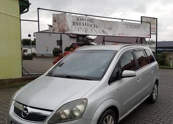 Opel Zafira 1.9 CDTI  ( 7 miejsc )sprawna klima po serwisie Opel Zafira 1.9 CDTI  ( 7 miejsc )sprawna klima po serwisie